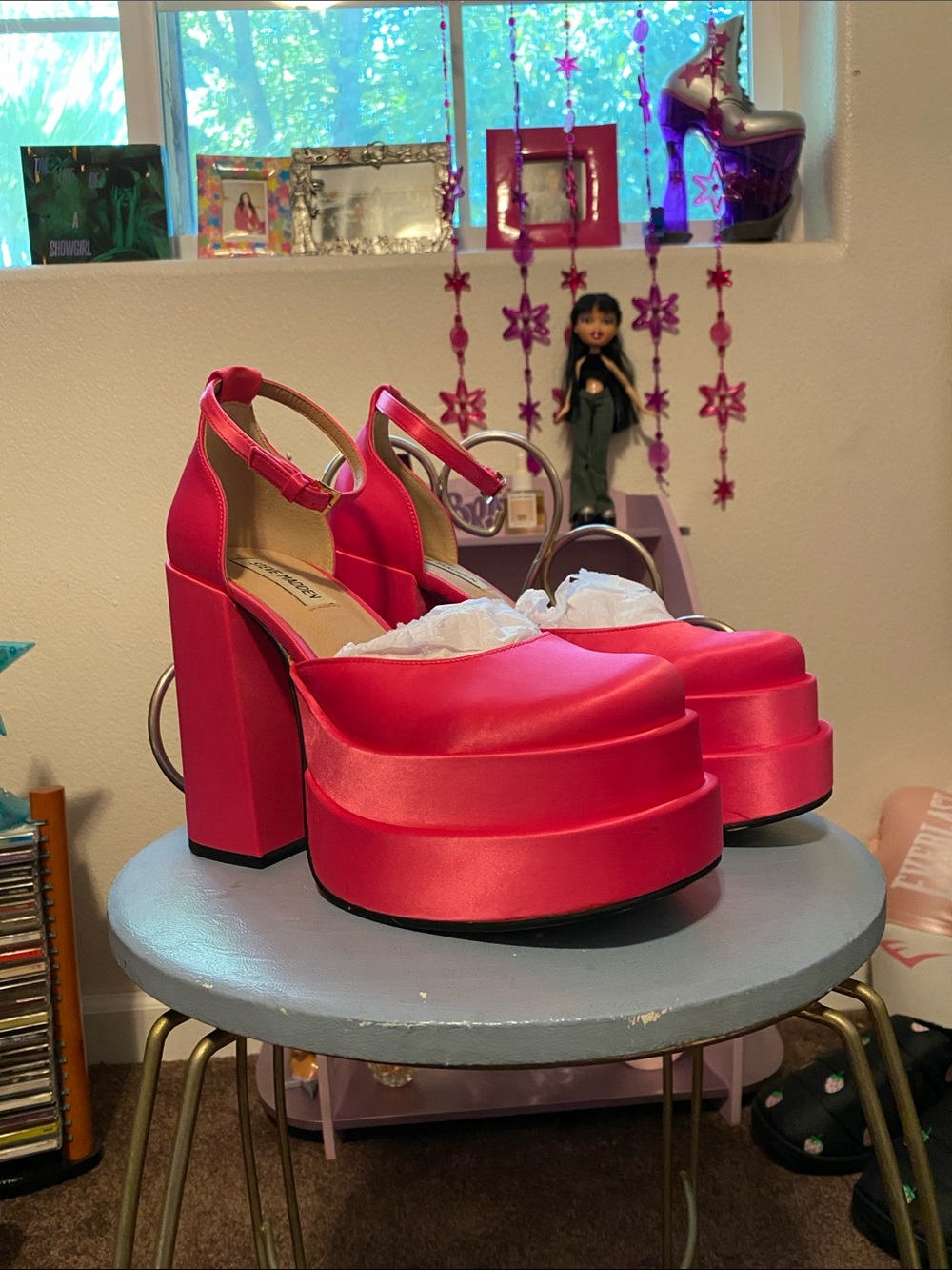 Steve Madden Hot Pink Satin Platform Block Heels